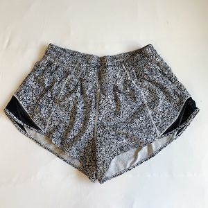 Lululemon Hotty Hot Short